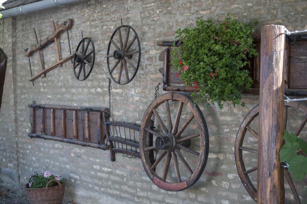 Kassai Fogadó Kaposmero Exterior foto